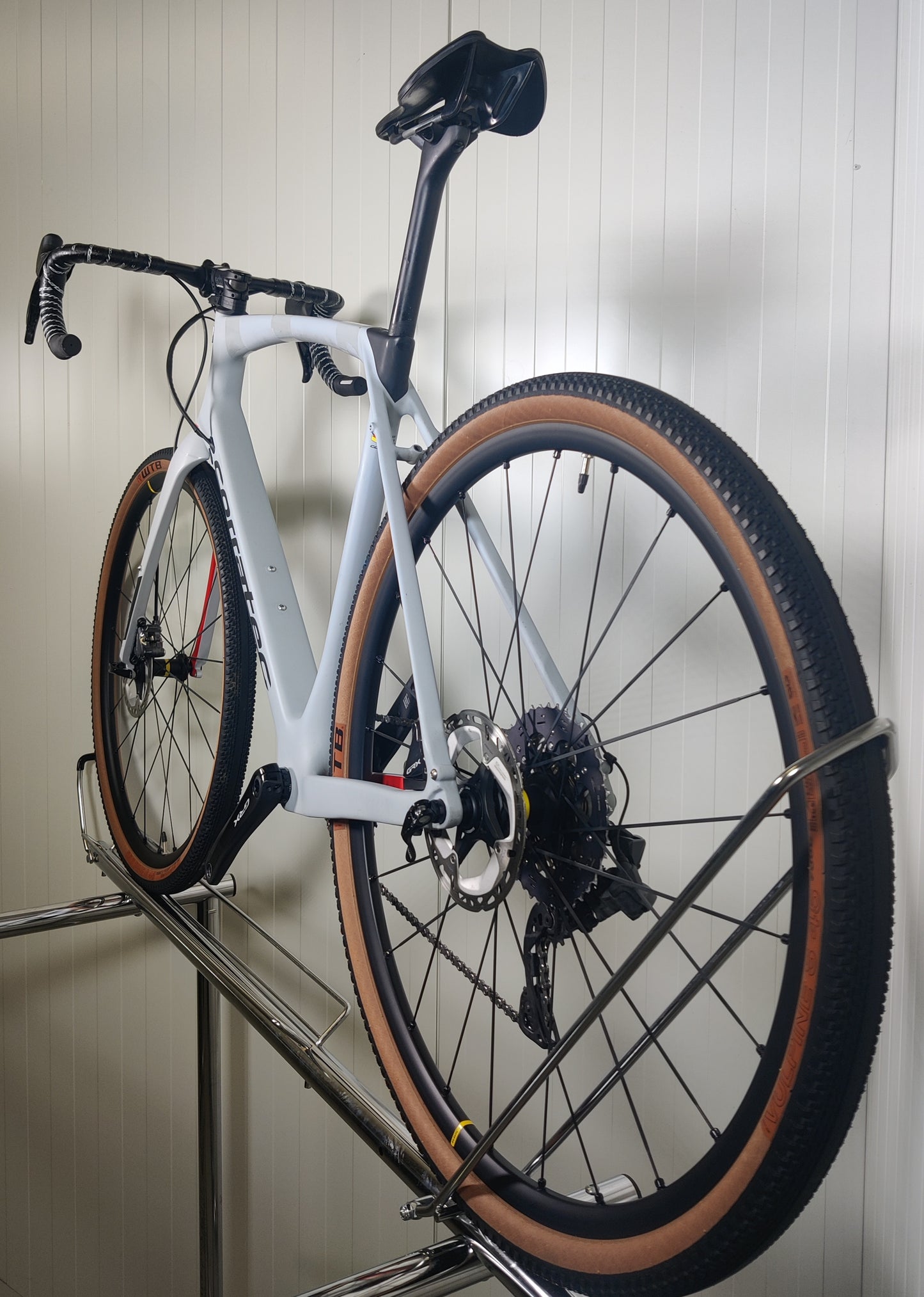 Corratec Allroad c1 1x11 GRX Di2  - 185-193cm pyörilijälle - 56 - käytetty gravel-pyörä