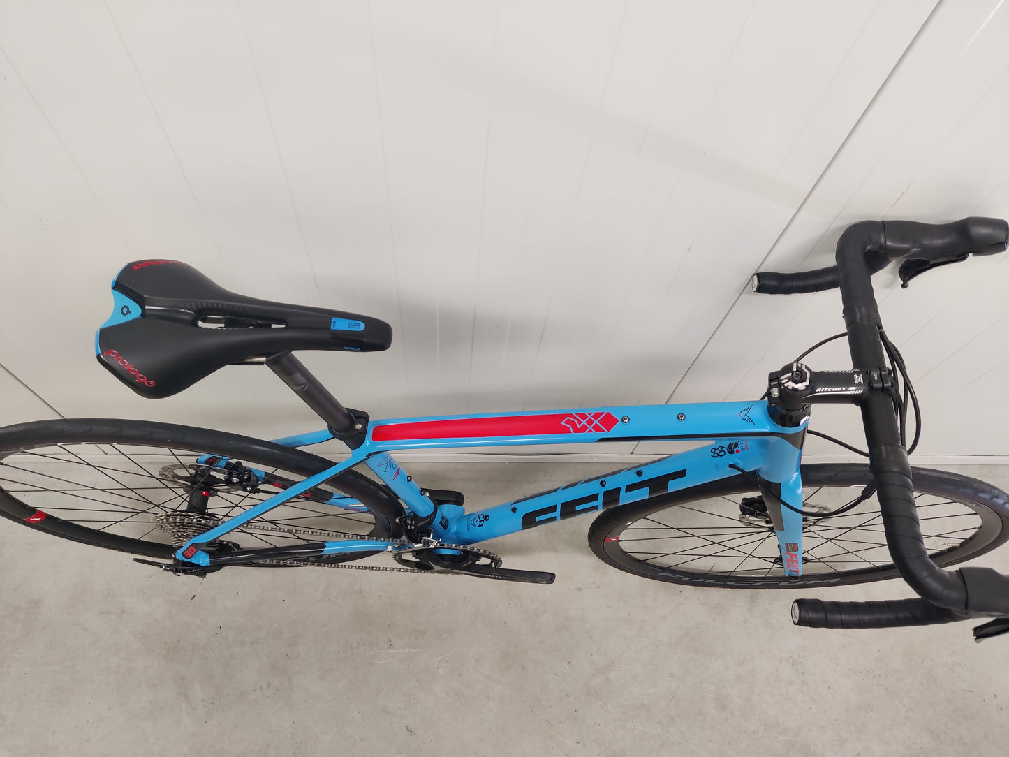 Felt vr30 54cm 2018 käytetty maantiepyörä