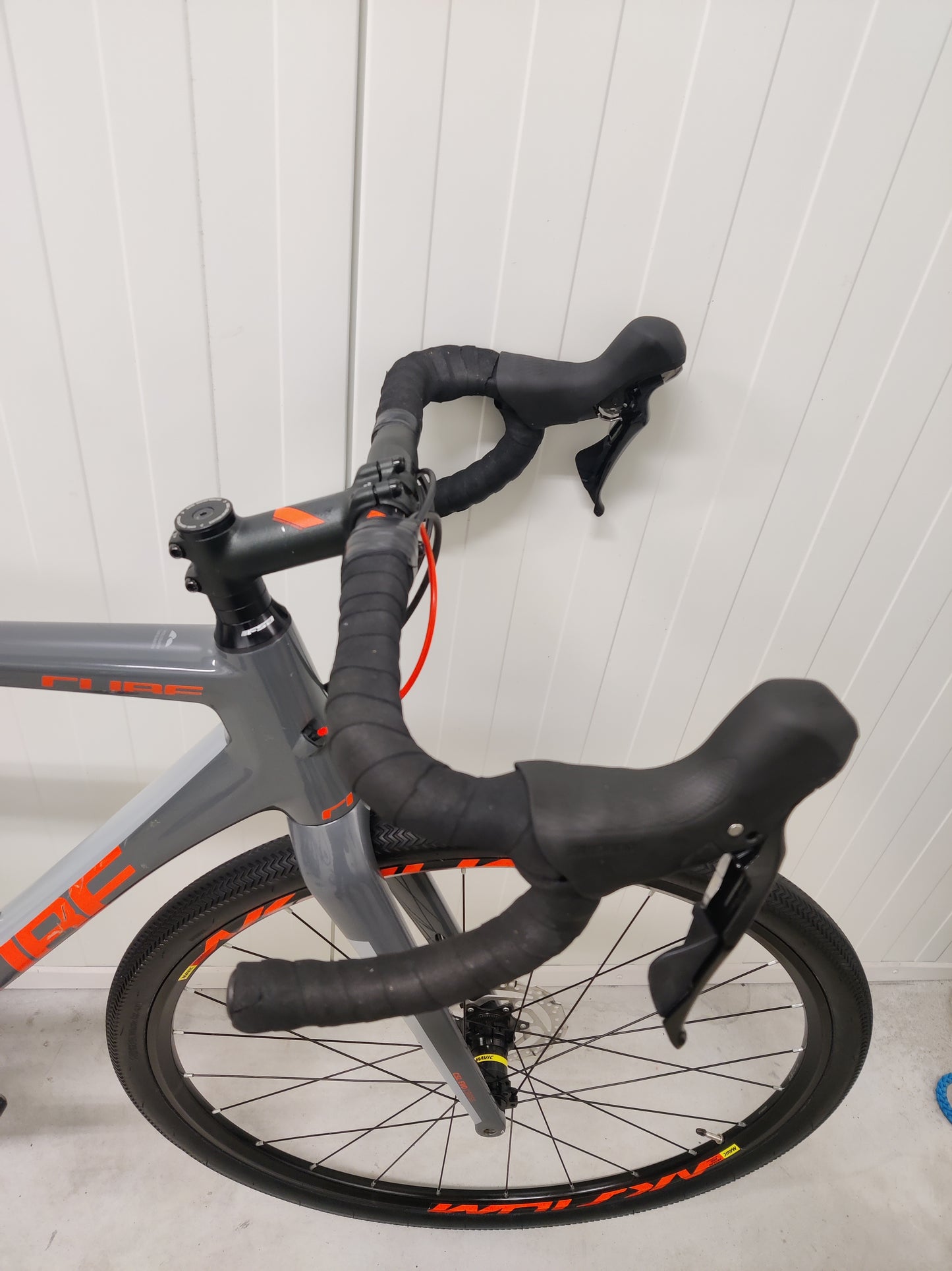 Cube CROSS RACE C:62 Pro 56 2018  n. 172-182 cm käytetty gravel-pyörä