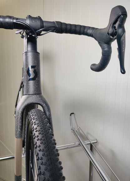 Scott Addict Gravel 40 - M - 1,71m-1,82m - 2025 - käytetty gravel-pyörä