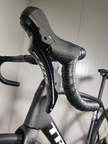 Trek domane SL5 GEN 4 - 1,79m-1,86m - käytetty maantiepyörä
