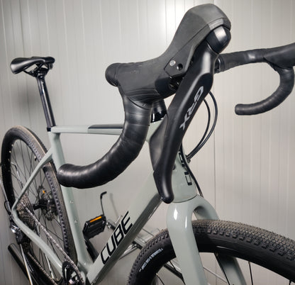 Cube NUROAD C:62 PRO - M - käytetty gravel-pyörä