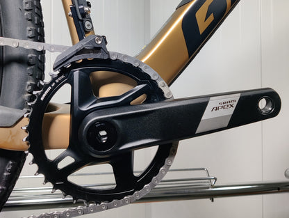 Giant Revolt Advanced 1 ML - 1,74-1,86m - käytetty gravel-pyörä