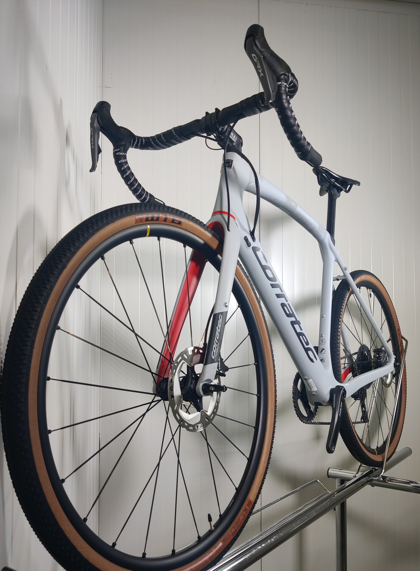 Corratec Allroad c1 1x11 GRX Di2  - 185-193cm pyörilijälle - 56 - käytetty gravel-pyörä