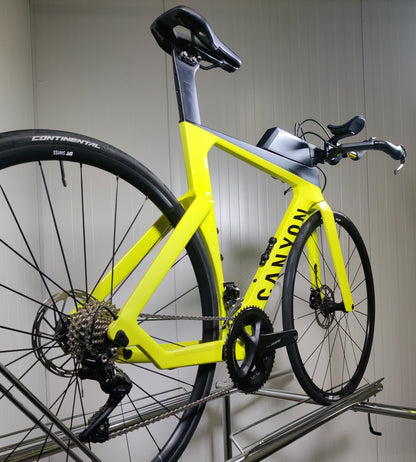 Canyon Speedmax CF 7 Disc - 1,65-175m - 2023 - käytetty triathlon-pyörä - käytetty aika-ajopyörä