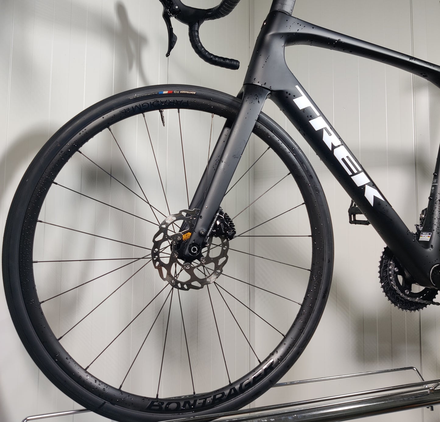 Trek domane SL5 GEN 4 - 1,79m-1,86m - käytetty maantiepyörä