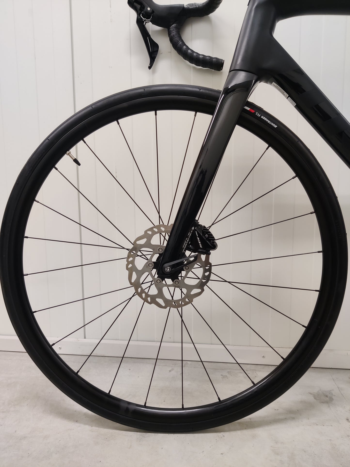 Trek Emonda Alr 5 2023 179-186 cm käytetty maantiepyörä