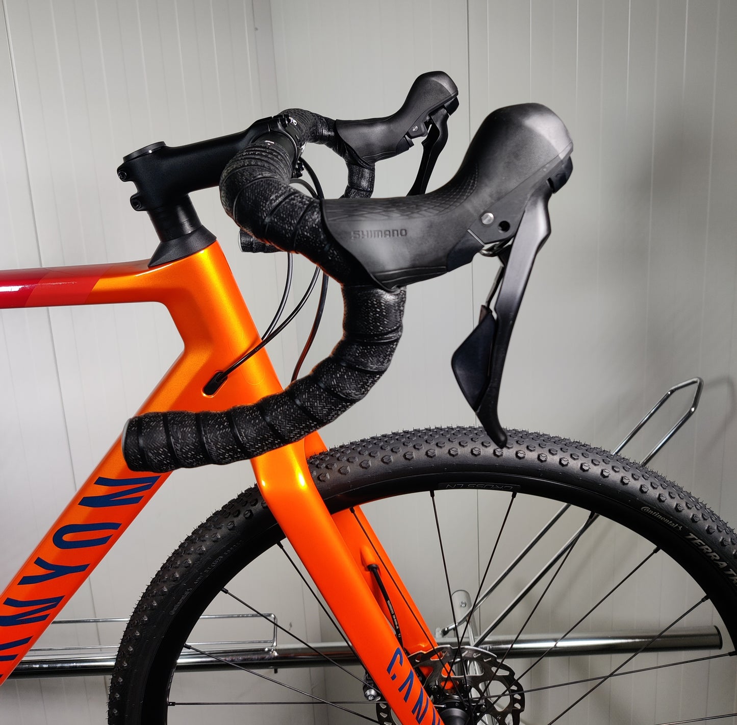 Canyon Inflite CF SL 6 L - 1,83-1,92 - käytetty Gravel-pyörä