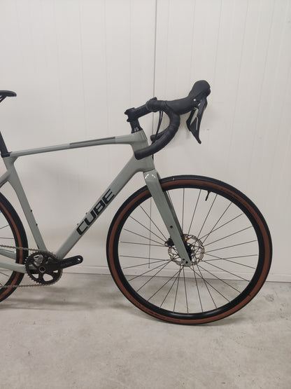 Käytetty Cube NUROAD C:62 PRO 2023 M gravel-pyörä