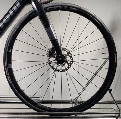 Bianchi Infinito xe 57cm - käytetty maantiepyörä 1,8-1,86m