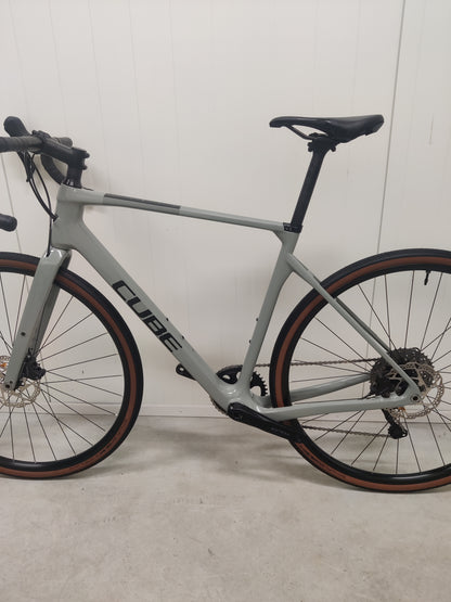 Käytetty Cube NUROAD C:62 PRO 2023 M gravel-pyörä