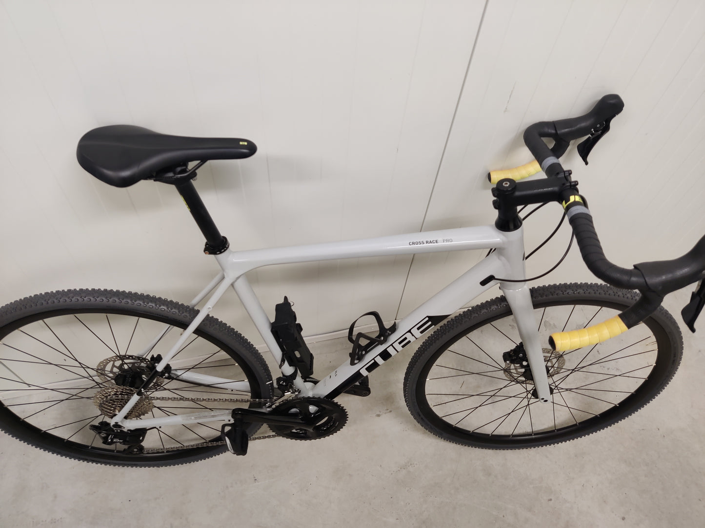 Käytetty Cube Cross Race Pro 56 2020 gravel-pyörä