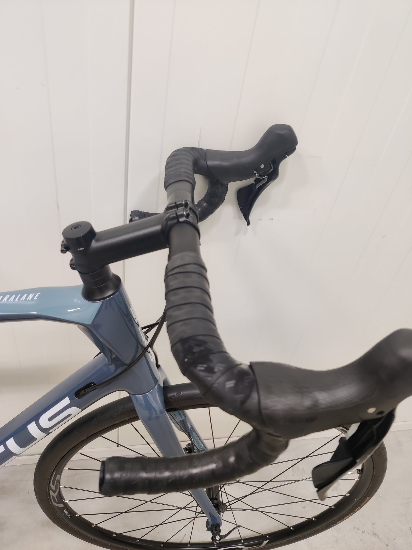 Focus Paralane 8.8 L 2021 käytetty maantiepyörä