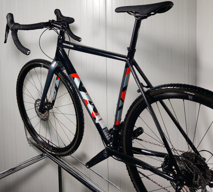 Cannondale CAADX 105 - 56cm - 1,77-1,83m - käytetty gravel-pyörä