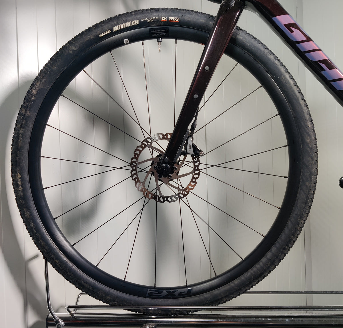 Giant Revolt Advanced 1 M/L - 1,74-1,86 - käytetty gravel-pyörä