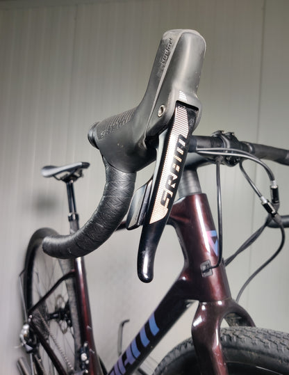 Giant Revolt Advanced 1 M/L - 1,74-1,86 - käytetty gravel-pyörä