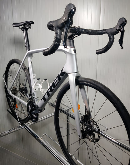 Trek Domane SL5 - 1,79m-1,86m - 2022 - käytetty maantiepyörä