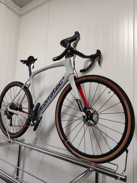 Corratec Allroad c1 1x11 GRX Di2  - 185-193cm pyörilijälle - 56 - käytetty gravel-pyörä