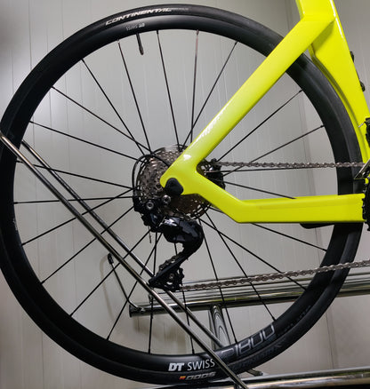 Canyon Speedmax CF 7 Disc - 1,65-175m - 2023 - käytetty triathlon-pyörä - käytetty aika-ajopyörä