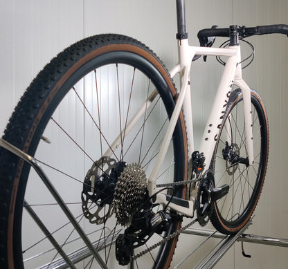 Canyon Grizl - 1,77m-1,85m - M - käytetty gravel-pyörä