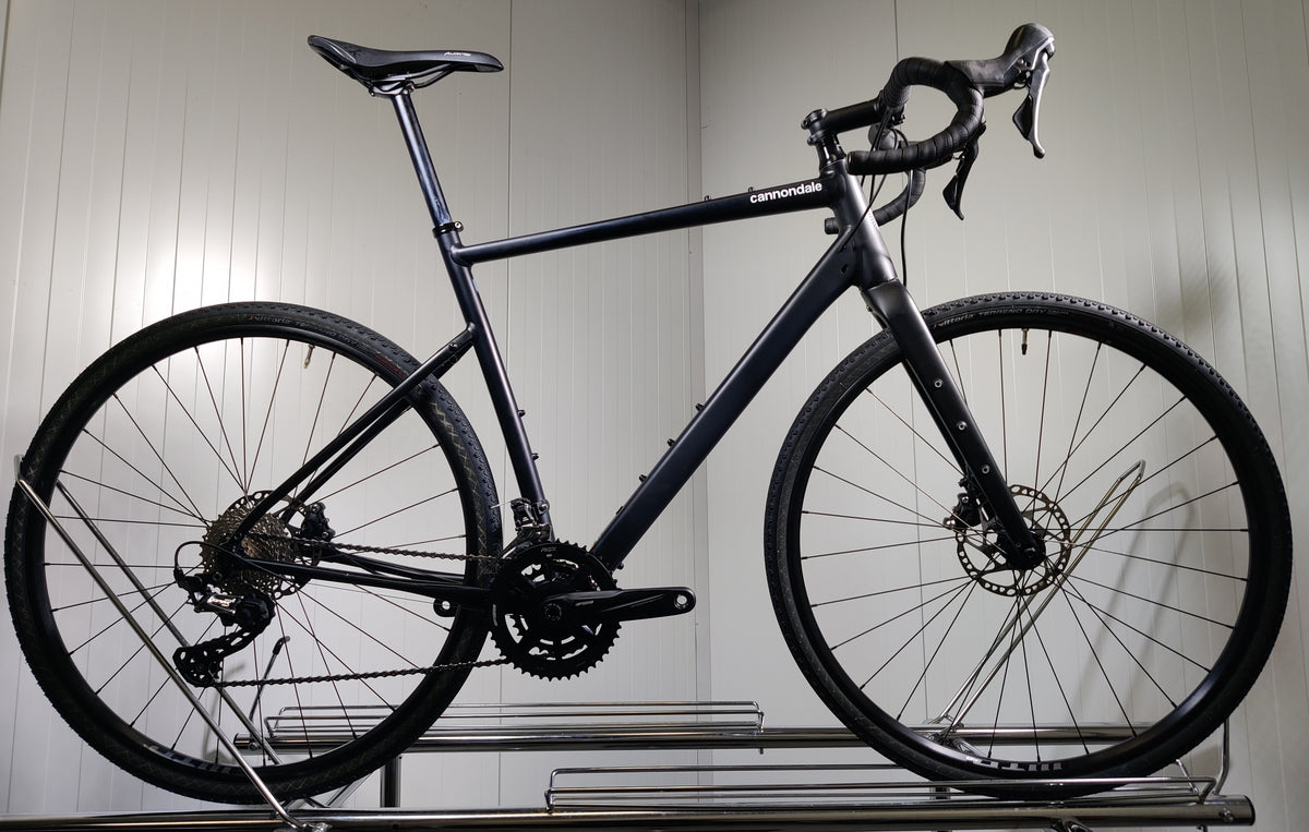 Cannondale topstone 1 L - käytetty gravel-pyörä 1,8-1,93m